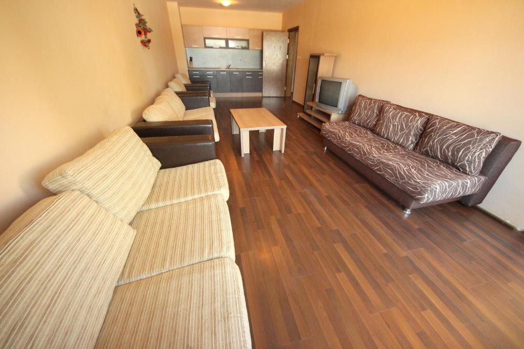 Menada Villa Bonita Apartments Pantai Sunny Ruang foto