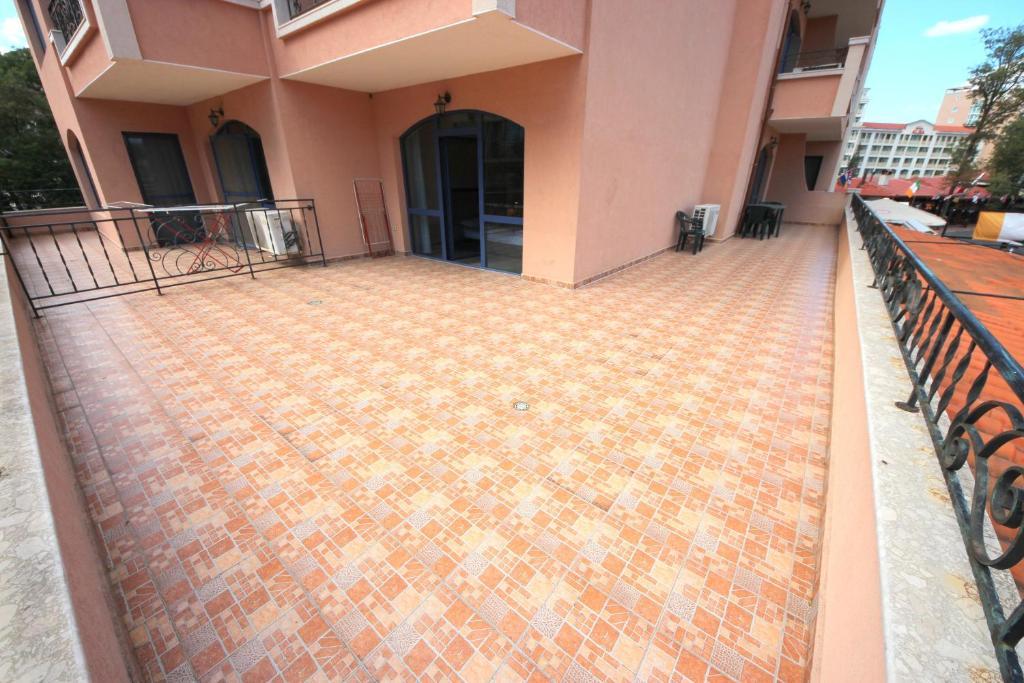 Menada Villa Bonita Apartments Pantai Sunny Ruang foto