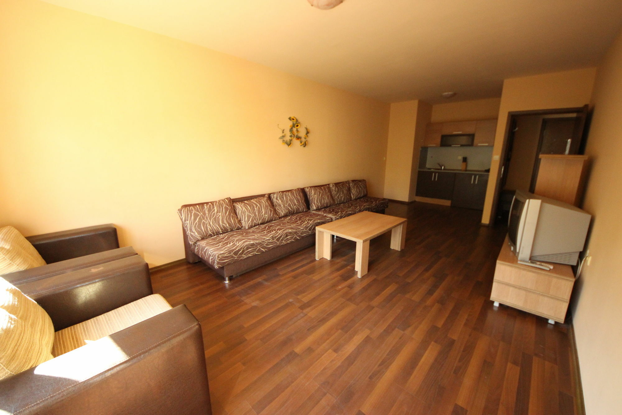 Menada Villa Bonita Apartments Pantai Sunny Bagian luar foto